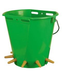 Galeata cu suzete pentru alaptat miei