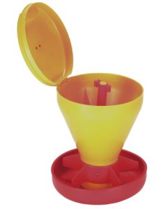 Hranitoare purcei cu bol